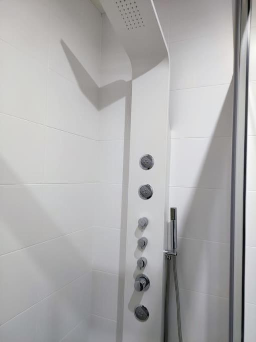 Luminoso Apartamento Con Garaje En El Centro Malaga Bagian luar foto
